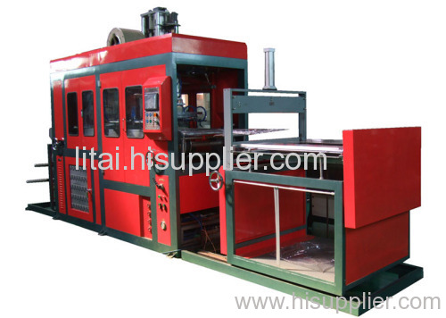 full-automatic plastic forming machine