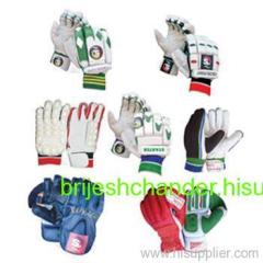 CRICKET GLOVES