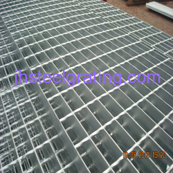 Galvanized gratings