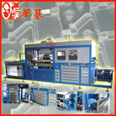 Fully automatic PLC Thermoforming Machines with on line die-cutting