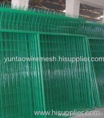 Welded Wire Mesh Fence