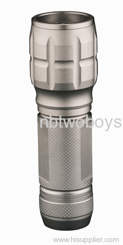 3 WATT CREE LED ZOOM flashlight