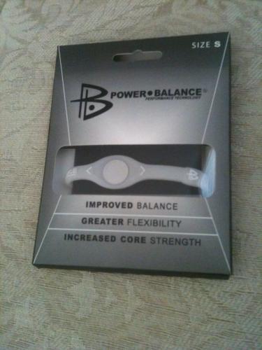 power balance bracelet