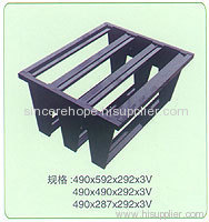 Rigid plastic header frame for air filters