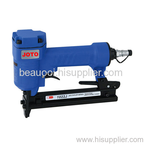 pneumatic stapler