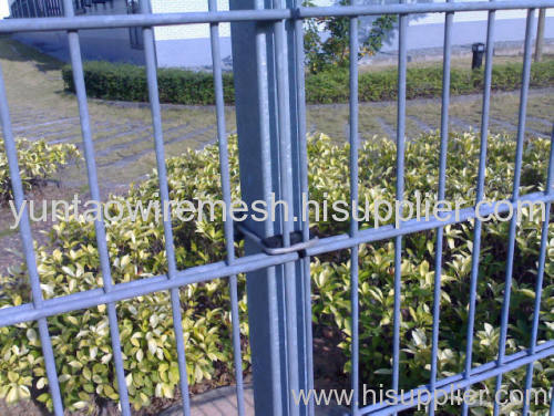 galvanzied double wire fence