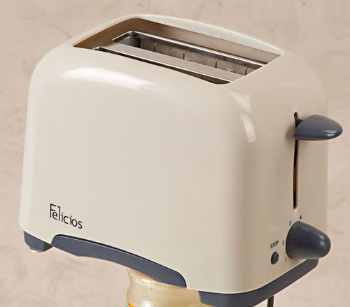 Cool Touch 2 Slice Toaster