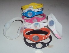 power balance bracelet