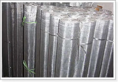 STAINLESS STEEL WOVEN WIRE CLOTH