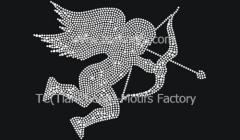 Rhinestone hot fix motif transfer