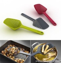 Scoop Colander