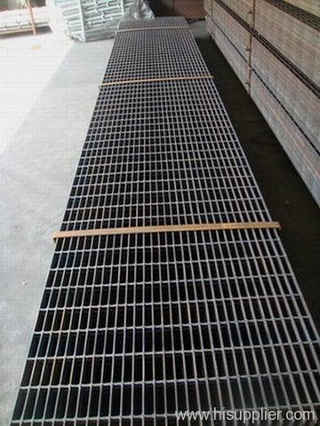 Untreated steel grating