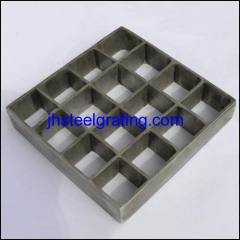 Plug Gratings