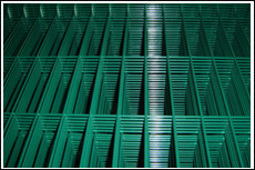 Galvanized welded wire mesh panels