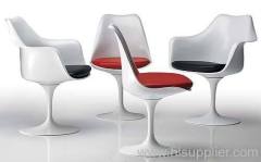 Saarinen Tulip armchair