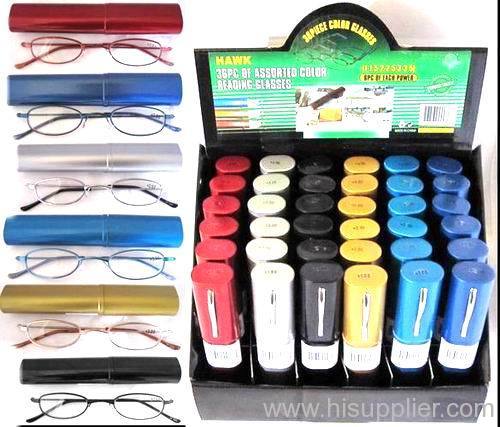 glasses display show case