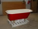 Free standing luxurious bathtub