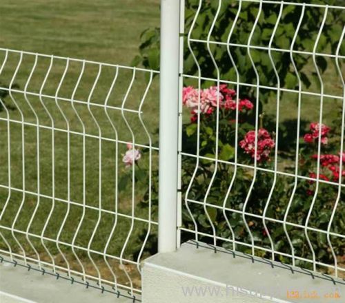 mesh wire fence