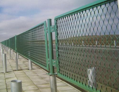 Welded Wire Fences