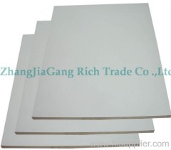 White HPL plywood