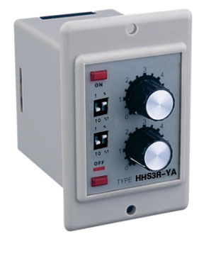 Power-on delay time relay