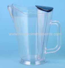 beer cup with ice barrel