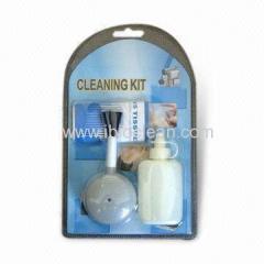 Digital camera cleaning kit