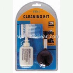 Digital camera cleaning kit