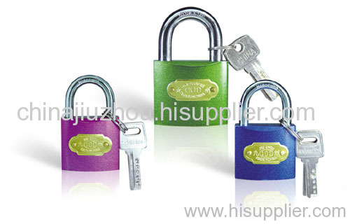 PULL IRON PADLOCK