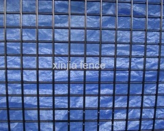 Welded wire mesh in panel