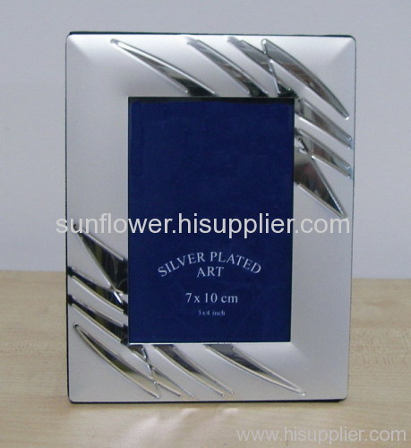 SILVER PLATED PHOTO FRAME