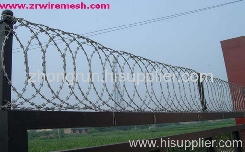 Razor Barbed Wire Mesh Fences