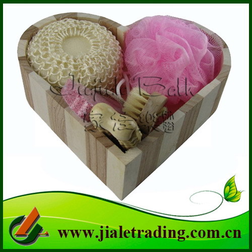 Wooden Box Bath Gift Set