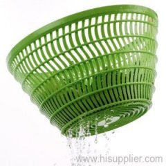 2 Quart Mini Ratchet Salad Spinner