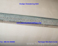 Sludge dewatering belt