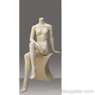 female sitting mannequins