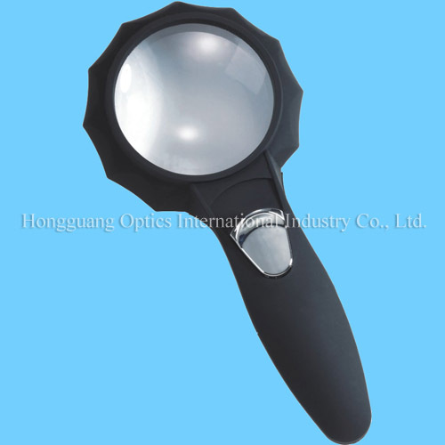 Illuminated magnifier