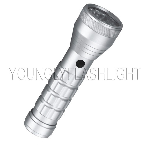 32 LEDs aluminum flashlights