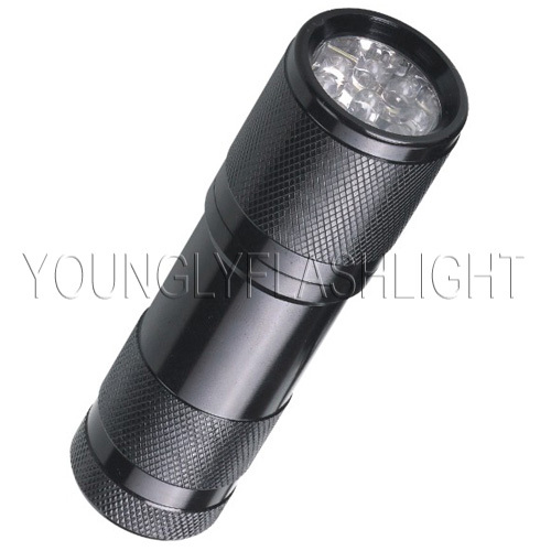 9 LEDs portable metallic flashlight