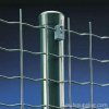 Wave wire fence