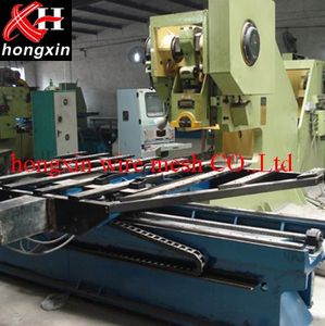 Perforated metal mesh machine