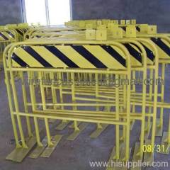 Traffic security barrier