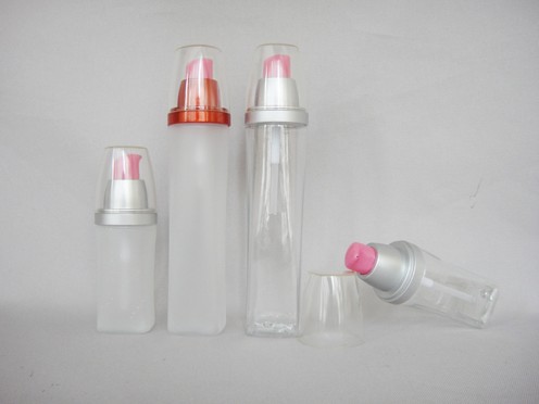 clear bottle,cosmetic plastic bottle,packaging container,PET bottle,spray pump