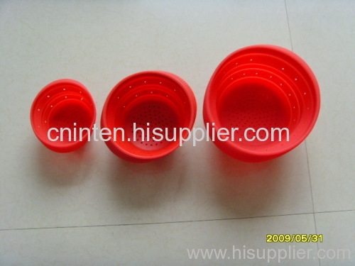 silicone colander