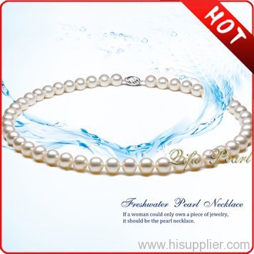 Freshwater pearl necklace