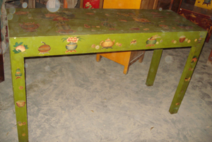 painted green table