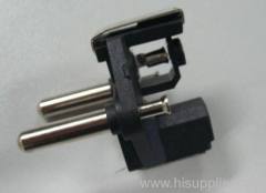 Two-pin plug insert with double earthing contact