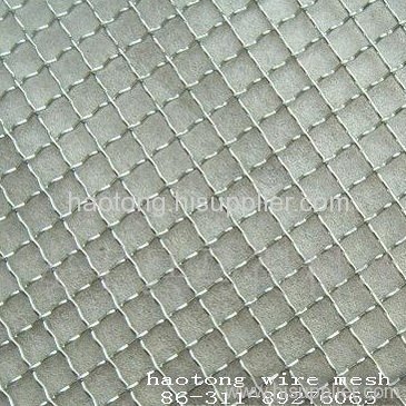 Crimped wire mesh