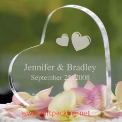100% handwork polyresin Personalized Acrylic Heart Cake Toppers