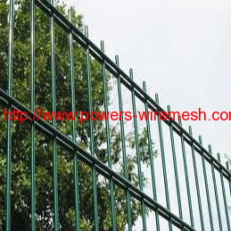 double wire mesh fence